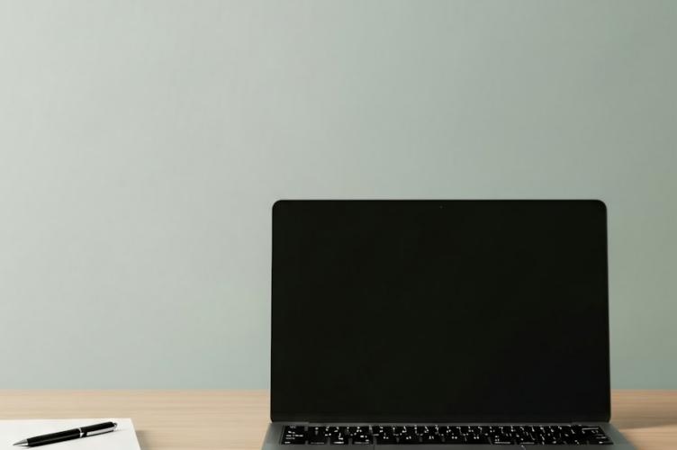 This guide teaches remote sales hunters how to use Indeed and other job search engines more effectively in 2026, when competition for fully remote roles is inte...